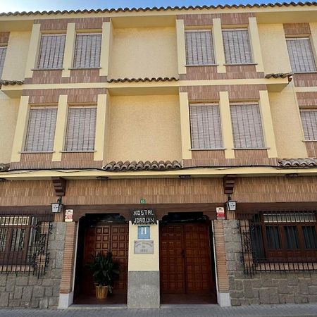 Hostal Joaquin Las Ventas con Pena Aguilera ภายนอก รูปภาพ
